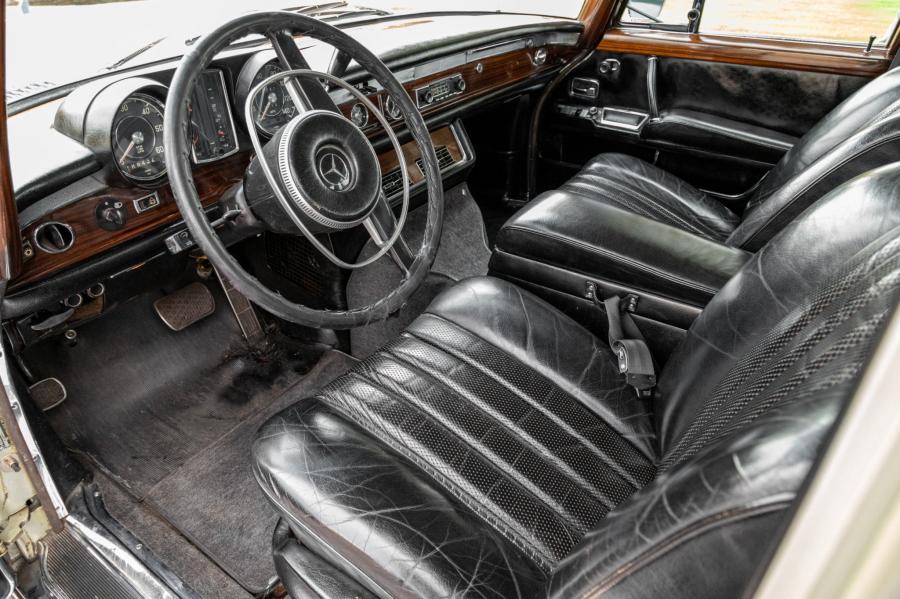 Интерьер Mercedes-Benz 600 (W100) 1968 года  (NA) (фото 72 из 149)
